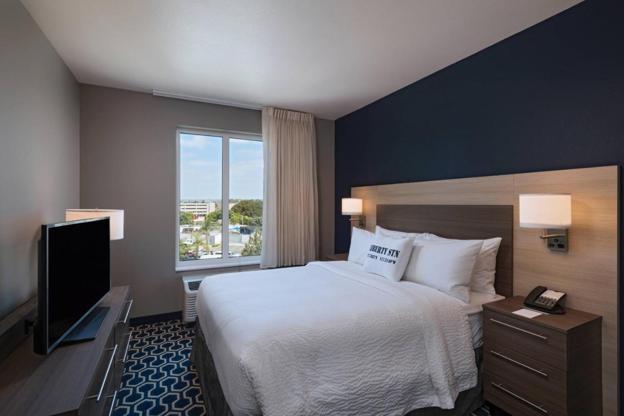 Towneplace Suites By Marriott San Diego Airport/Liberty Station Exterior foto