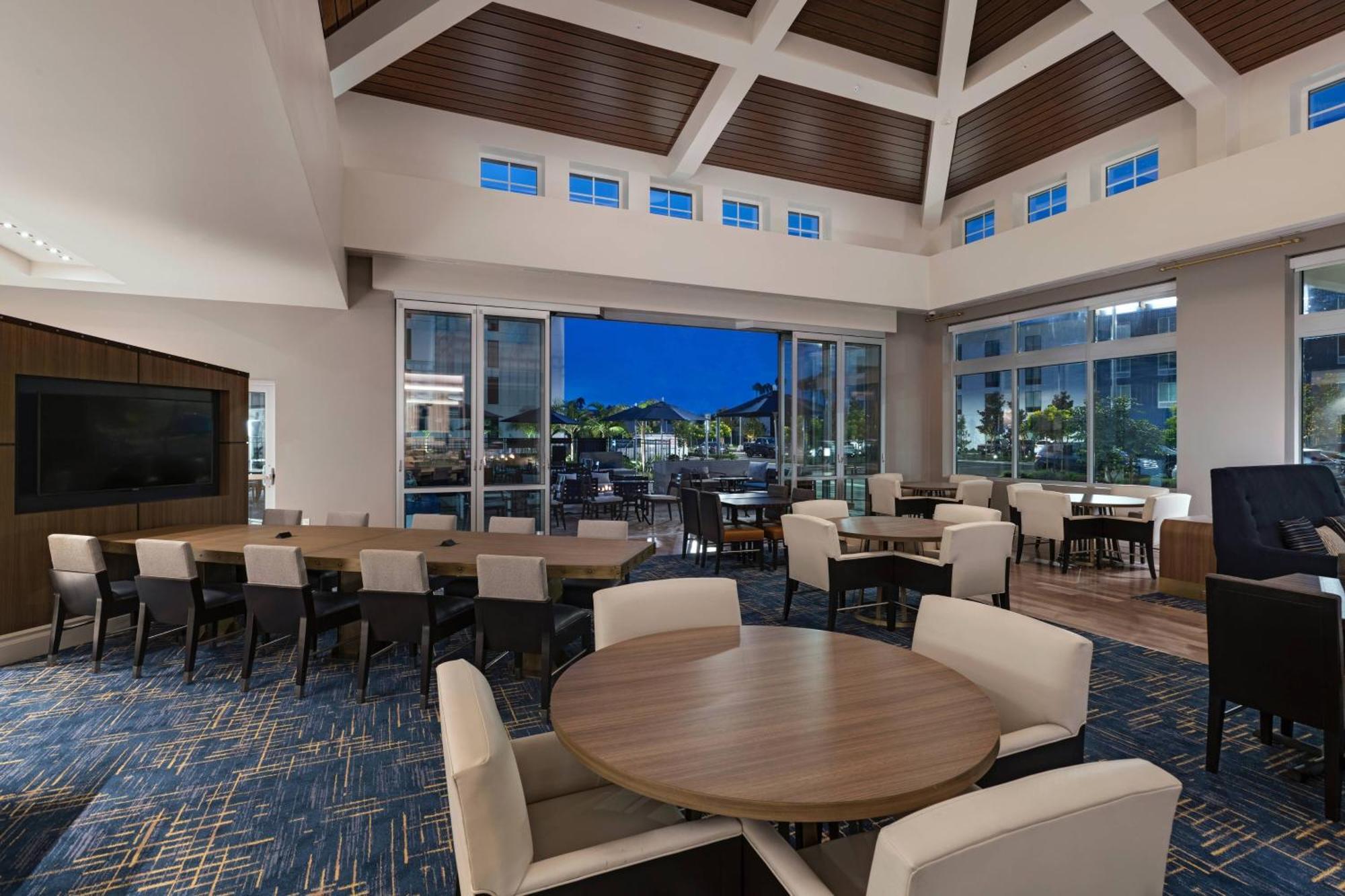 Towneplace Suites By Marriott San Diego Airport/Liberty Station Exterior foto